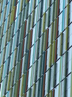 Referenzbild "Amazon Doppler Building"; umweltbewusste Fassadensystem