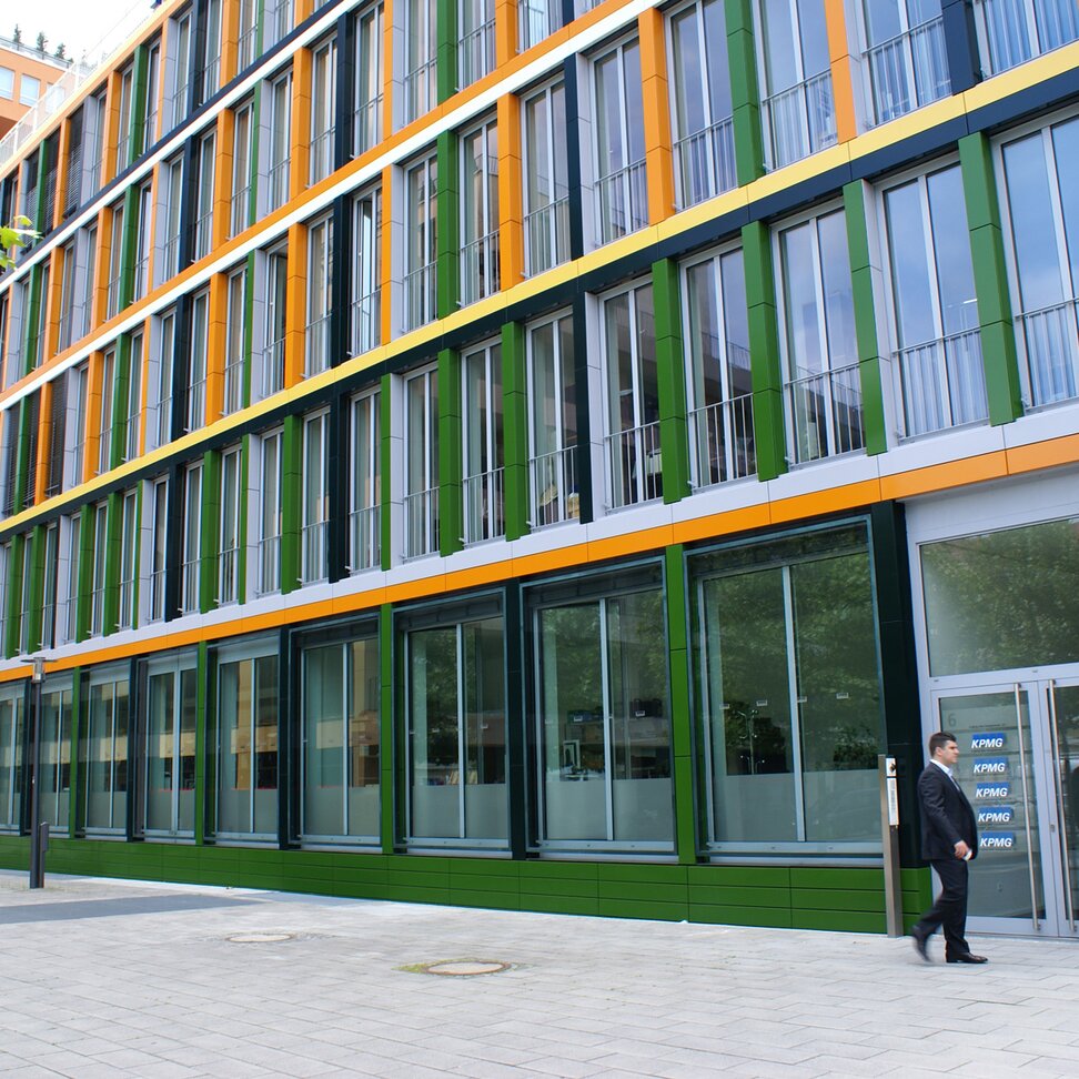 "KPMG Wirtschaftsprüfungsgesellschaft"; back ventilated facade technology