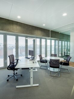Referenzbild Aluminiumfassade "Firmenzentrale Lemken", Steckmetall, POHL Ecopanel EM