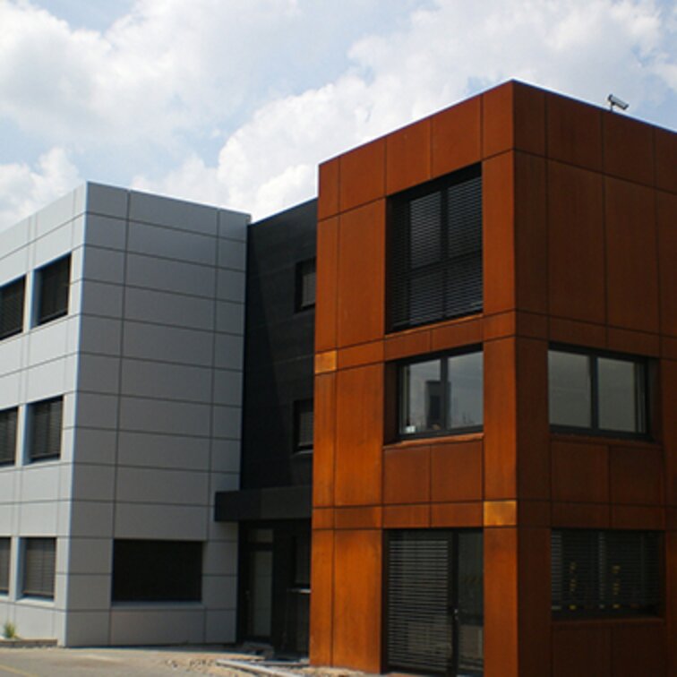 "WMV GmbH & Co. KG" facade system, aluminium- & weathering steel, Germany