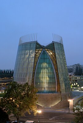 Quadratische Ansicht "Cathedral of Christ the Light"; POHL Europanel Aluminiumfassade