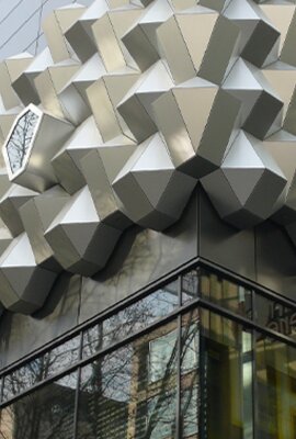 Squareview "Centrum Galerie Dresden"; high-quality facade systems