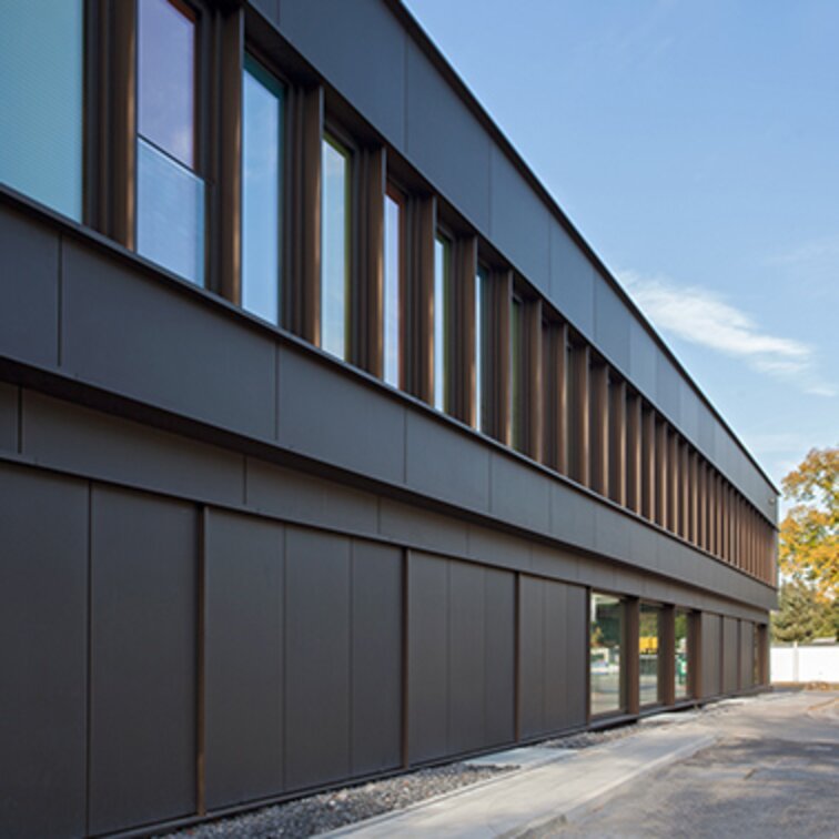 "Gesundheitshaus Kettwig"; POHL Europanel facade solution by POHL | © DEIMEL + WITTMAR Architekturfotografie