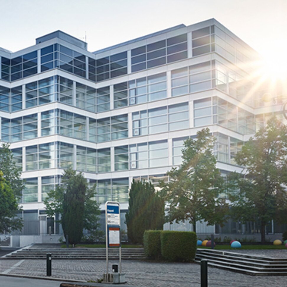 "Medienpark Zürich", Gebäudeverkleidung aus Metall | © Urs Bigler